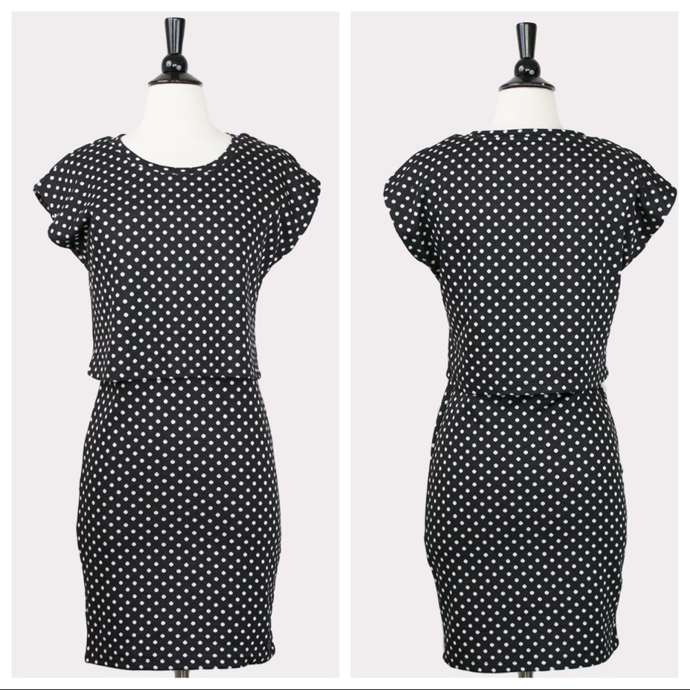 Anthropologie Numph | Dark Gray Polka Dot Tiered Knit Short Sleeve Sheath Dress